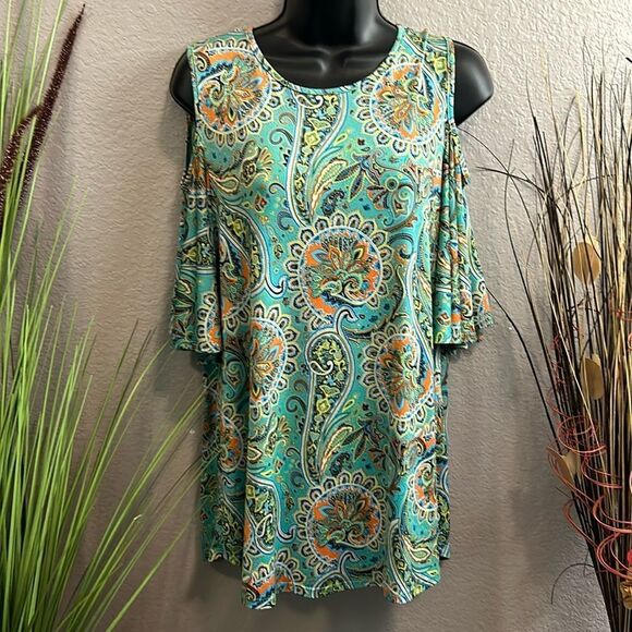 #90 R. Rouge short sleeve cold, shoulder knit top size L - Picture 1 of 7